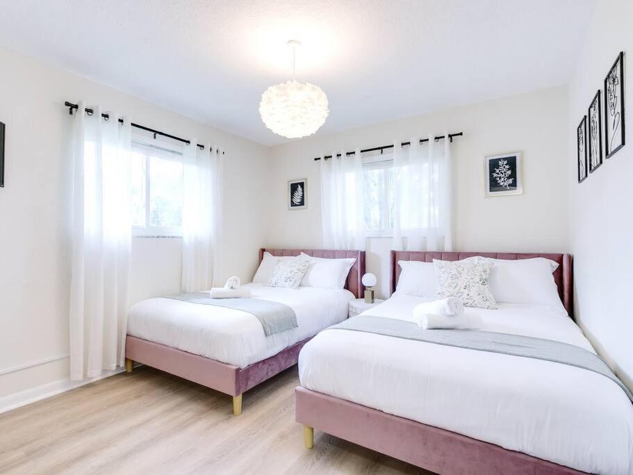 Modern Spacious 5-Bedroom Home With Pool Hollywood Exteriör bild